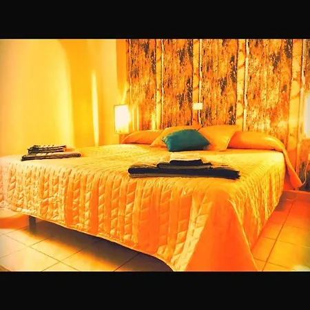 Private With Bathroom,fridge,wifi * Maspalomas (Gran Canaria)
