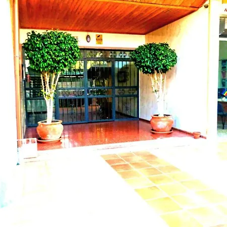 Private With Bathroom,fridge,wifi Homestay *